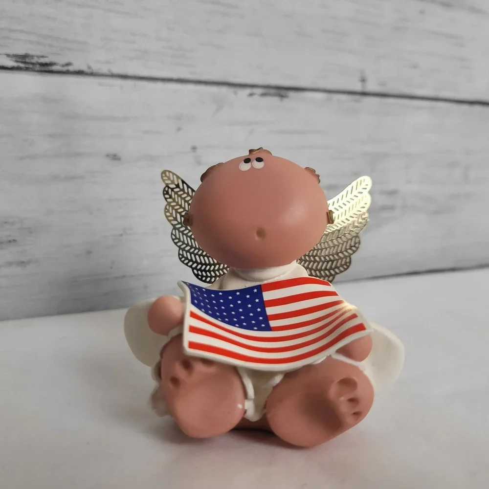 Vintage RUSS Patriotic Guardian Angel w/ Gold Wings Flag Kirks Kritters Y2K 2001
